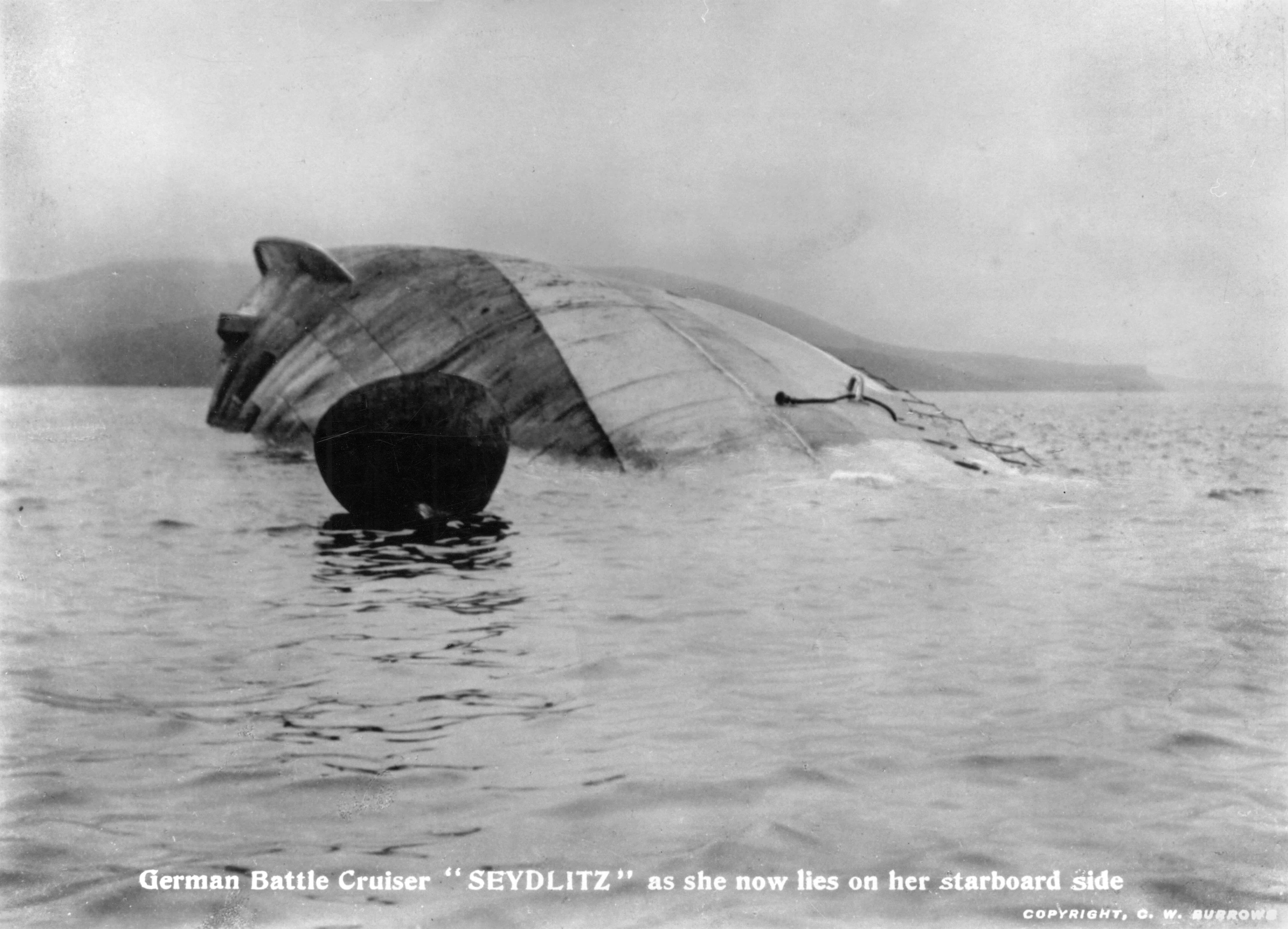 German battle cruiser Seydlitz on her side, WWI scuttling of the German Fleet, Scapa Flow, Orkney Islands, Scotland