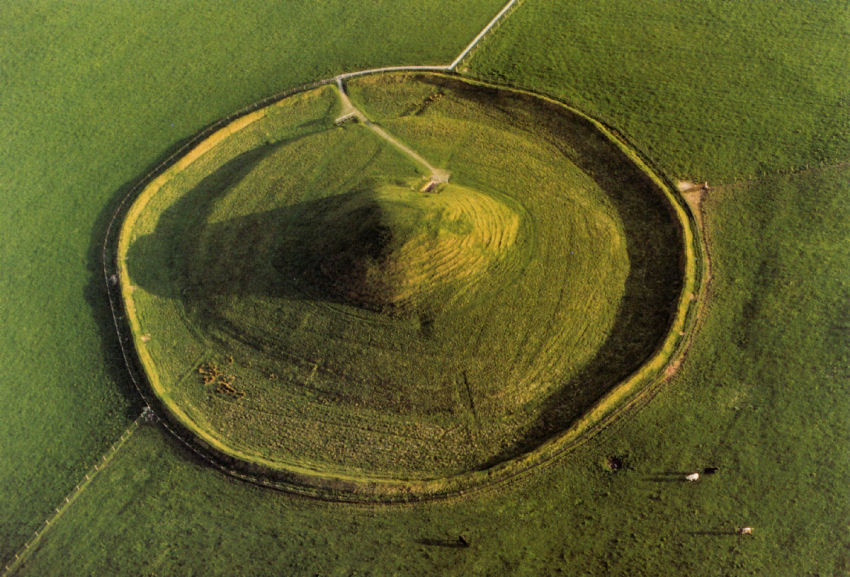 Aerial view Aerial view of the Neolithic chambered tomb in Stenness, Orkney Islands, Scotland. www.Orkneyology.com