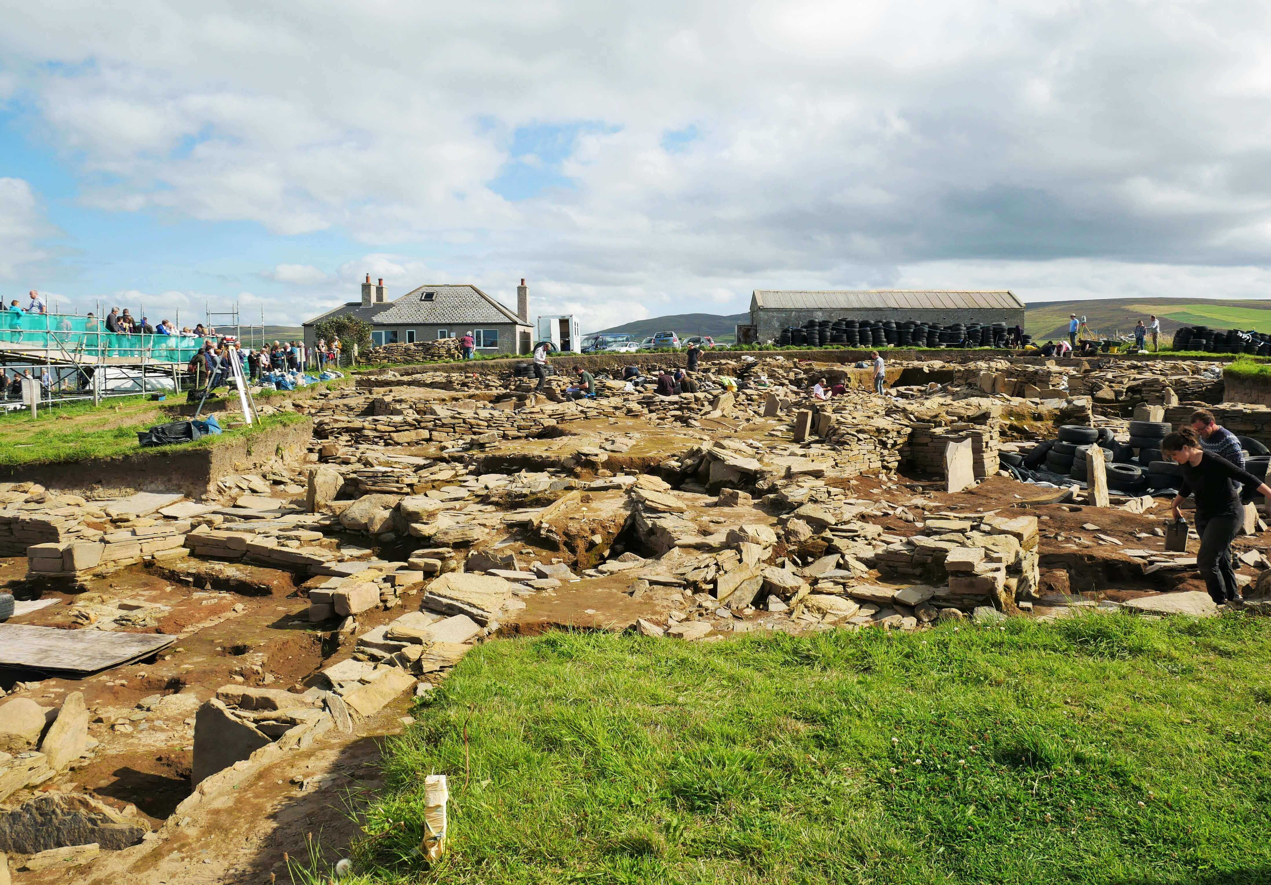 At the Ness of Brodgar dig, 2018 Archaeological dig at the Ness of Brodgar, Orkney Islands, Scotland, near the Heart of Neolithic Orkney UNESCO World Heritage site. www.orkneyology.com