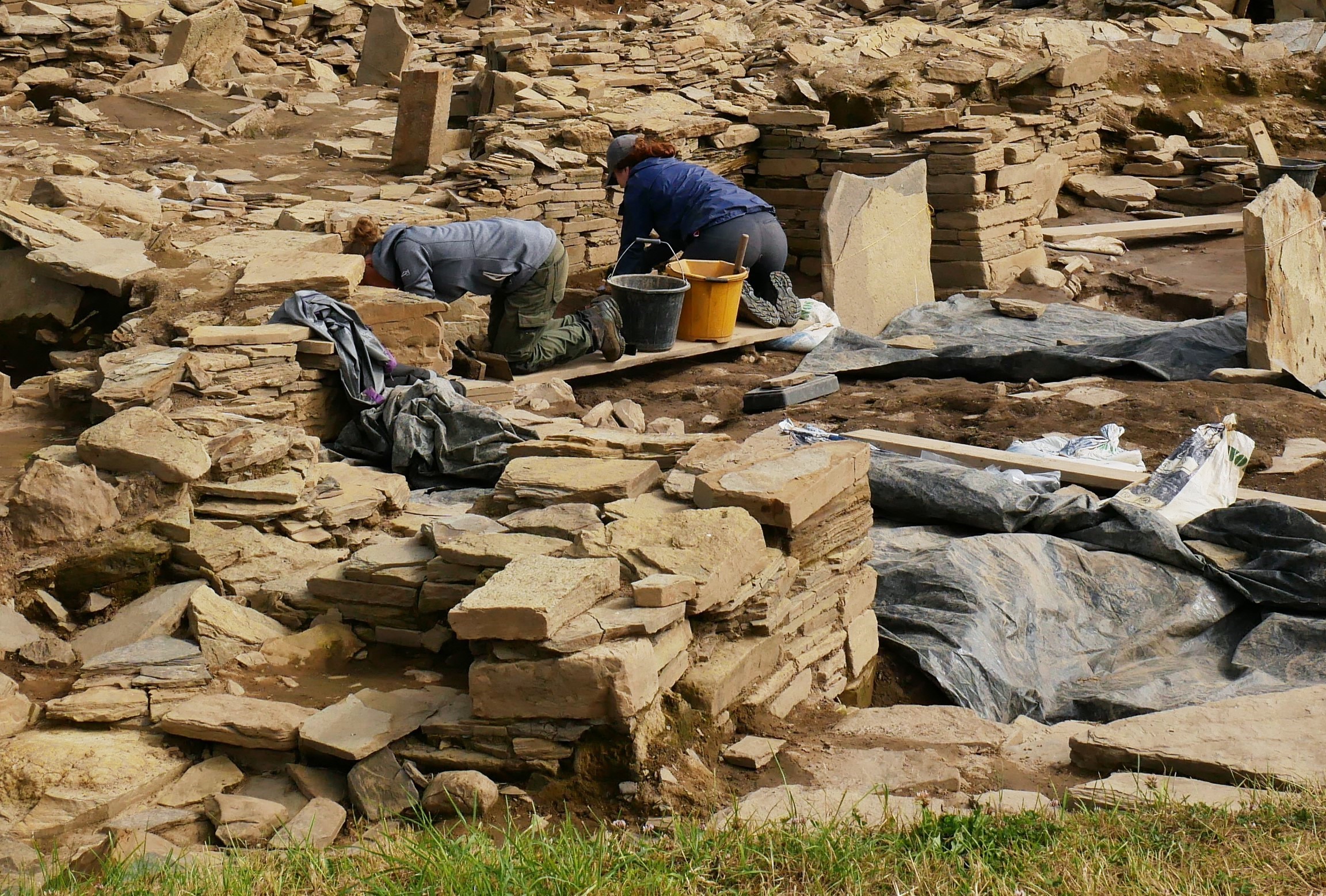 These archaeologists are actually digging at Orkney's famous Ness of Brodgar site. But these intrepid souls look the same no matter where they're digging. Archaeologists digging at Orkney's Ness of Brodgar site, Orkney Islands, Scotland, UK. Orkneyology.com