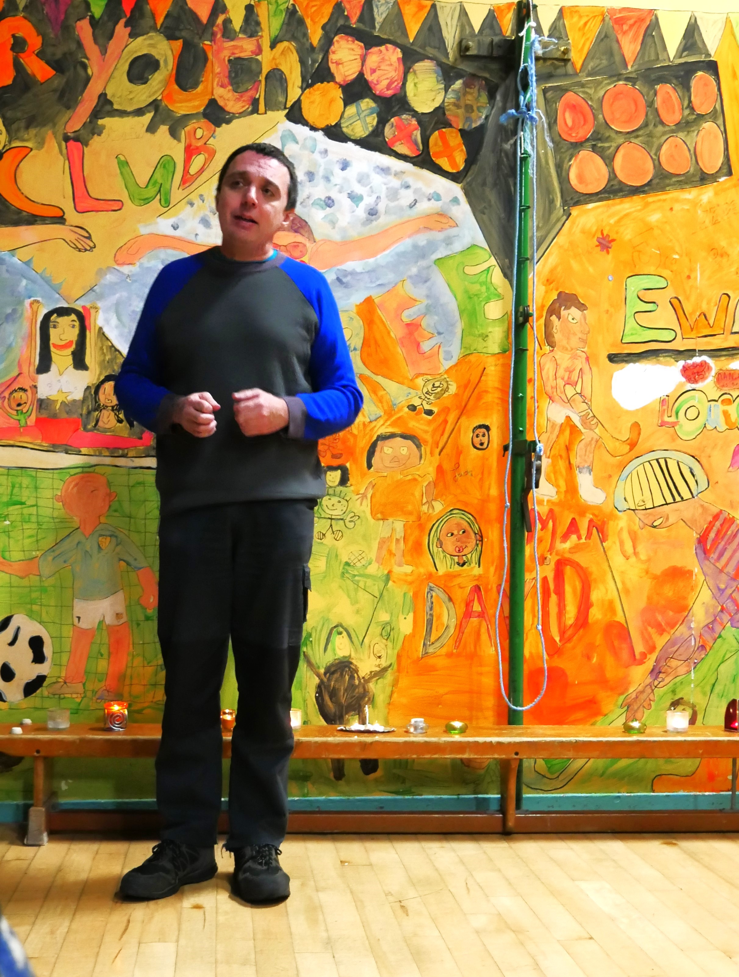 Scott Gardiner Traditional bothy ballad singer Scott Gardiner talks with Tom and Rhonda Muir on the Orkneyology Podcast