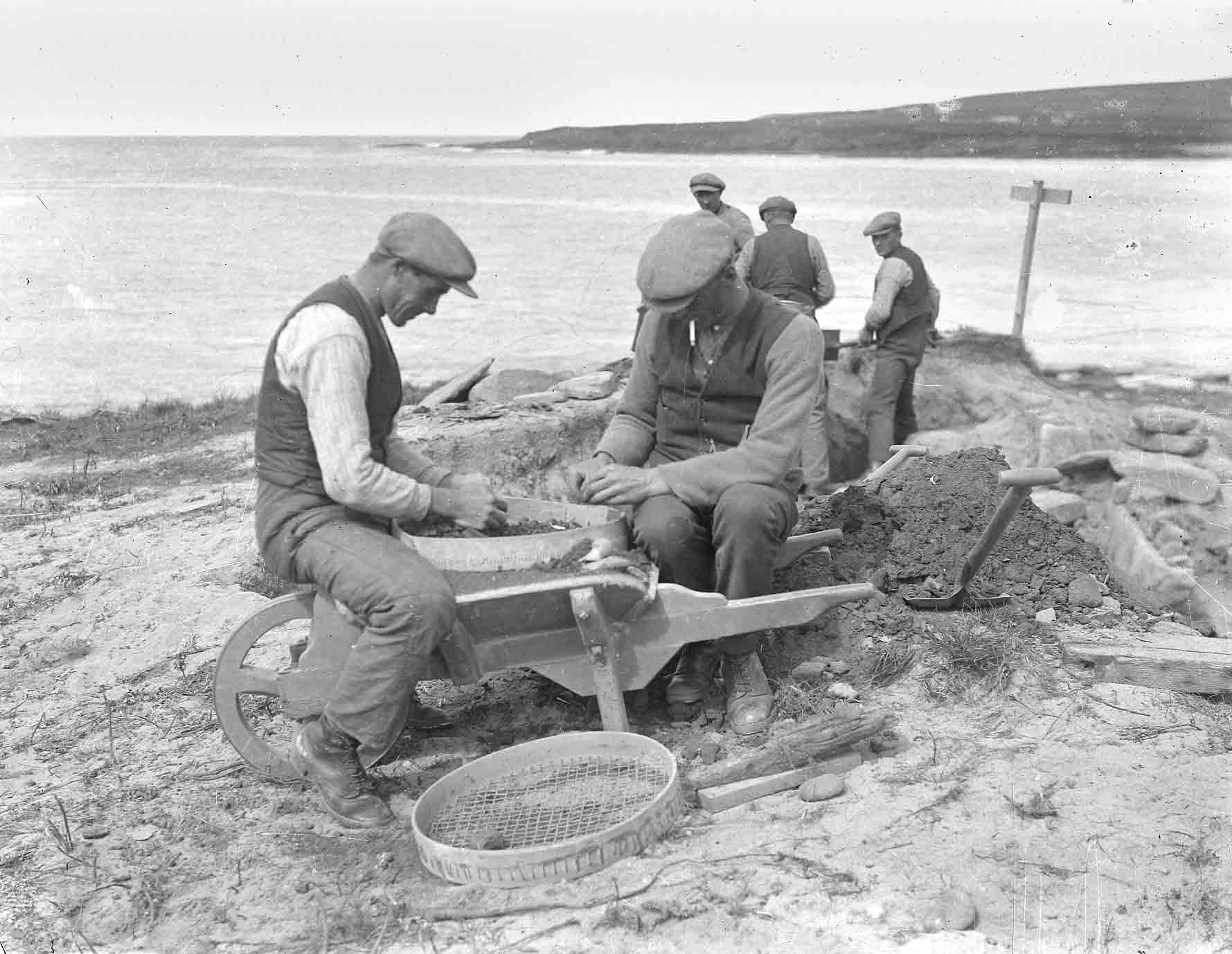 Prof Childe's dig at Skara Brae Gordon Childe's archaeological dig - Neolithic village in Sandwick, Orkney. Photo from the Orkney Library & Archive, Kirkwall, Orkney Islands, Scotland. More about Orkney at www.Orkneyology.com