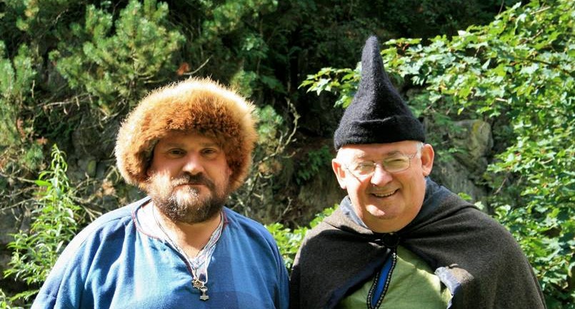 Tom and Lawrence Traditional Scottish storytellers, Tom Muir of the Orkney Islands and Lawrence Tulloch of the Shetland Islands. Keeping Scotland's stories alive